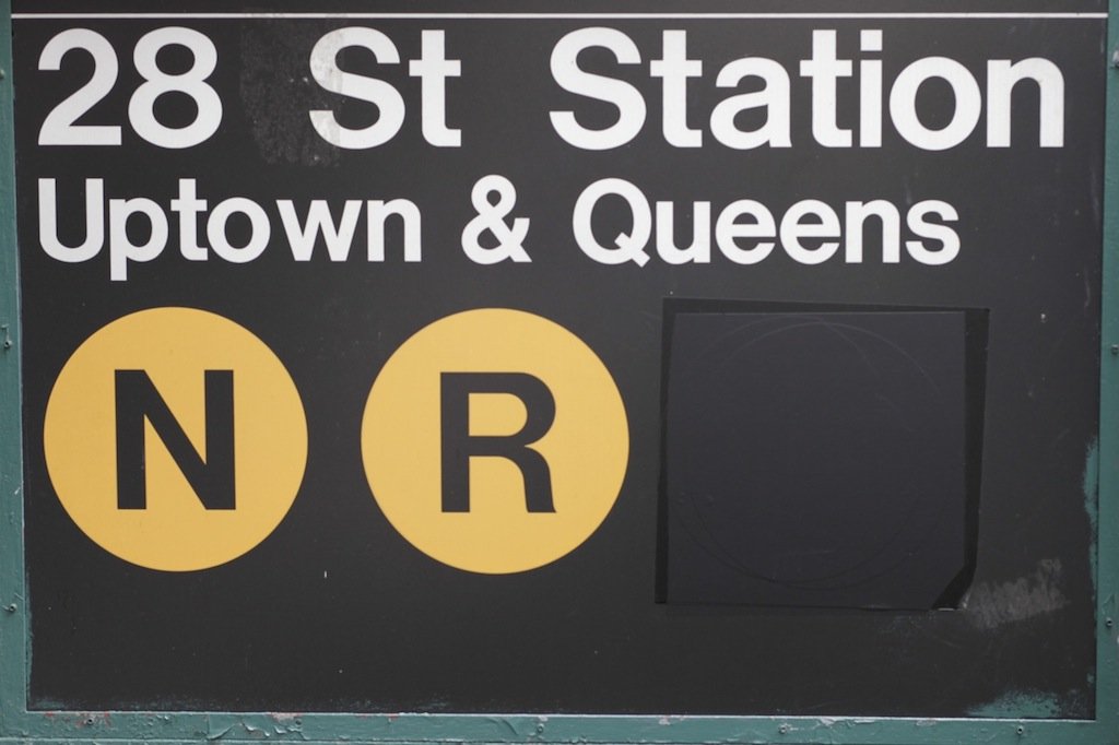 station-metro-uptown-new-york-city