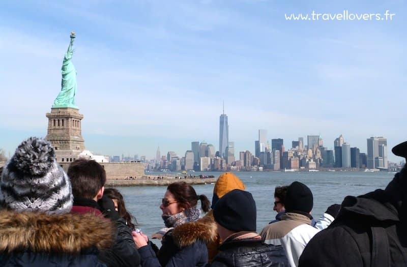 ferry-statue-de-la-liberte-new-york